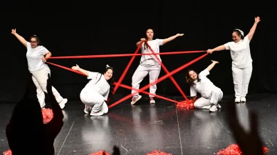 Antalya Muratpaşa Belediyesi Engelsiz Kafe’nin özel çocukları, yıl boyunca müzikten