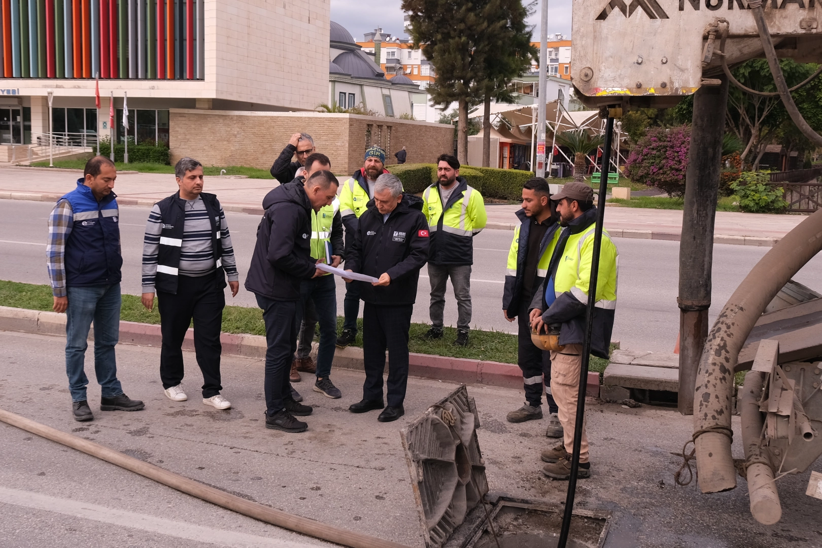 Antalya Valiliği tarafından verilen “sarı kod” uyarısı sonrası, Antalya Büyükşehir