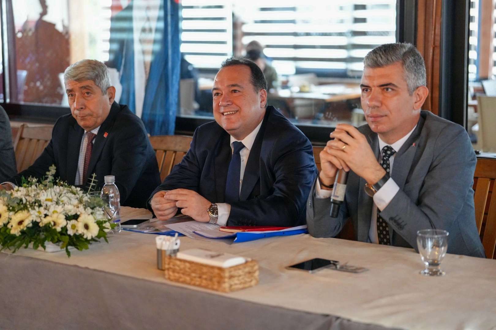 Manisa Büyükşehir Belediye Başkanı Besim Dutlulu, Soma’da muhtarlar ve STK