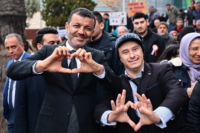 Denizli Büyükşehir Belediyesi, engelli bireylerin günlük yaşama katılımını güçlendirmek için