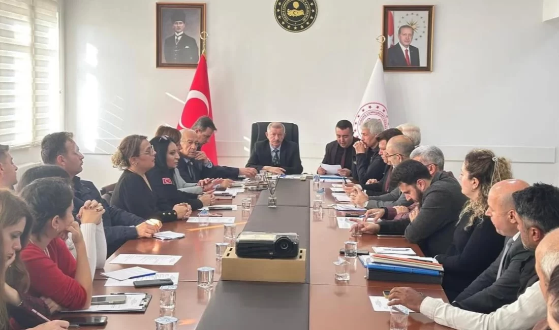 Edirne’nin Keşan ilçesinde Kaymakam Aziz Mercan başkanlığında toplanan İlçe Bağımlılıkla