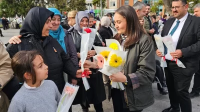 Gölcük’te 5 Aralık Dünya Kadın Hakları Günü ve Türk Kadınına