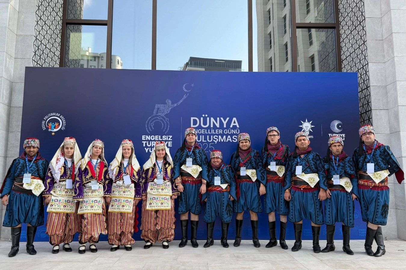 Kocaeli Büyükşehir Belediyesi’ne bağlı Gonca Engelsiz Yaşam Merkezi’nin “Gonca Efeleri”