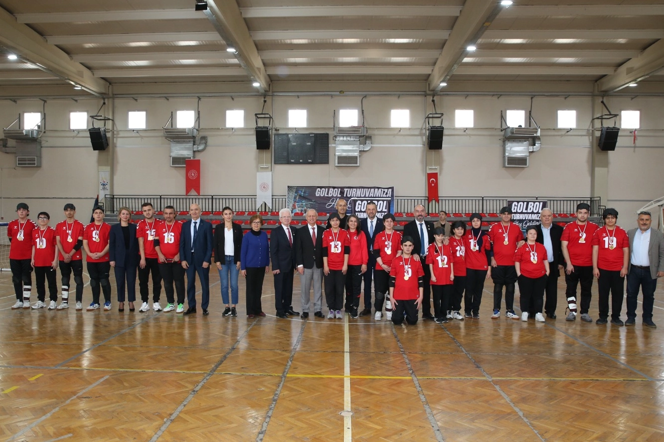 İzmir Çiğli Belediyesi, 3 Aralık Dünya Engelliler Günü kapsamında görme