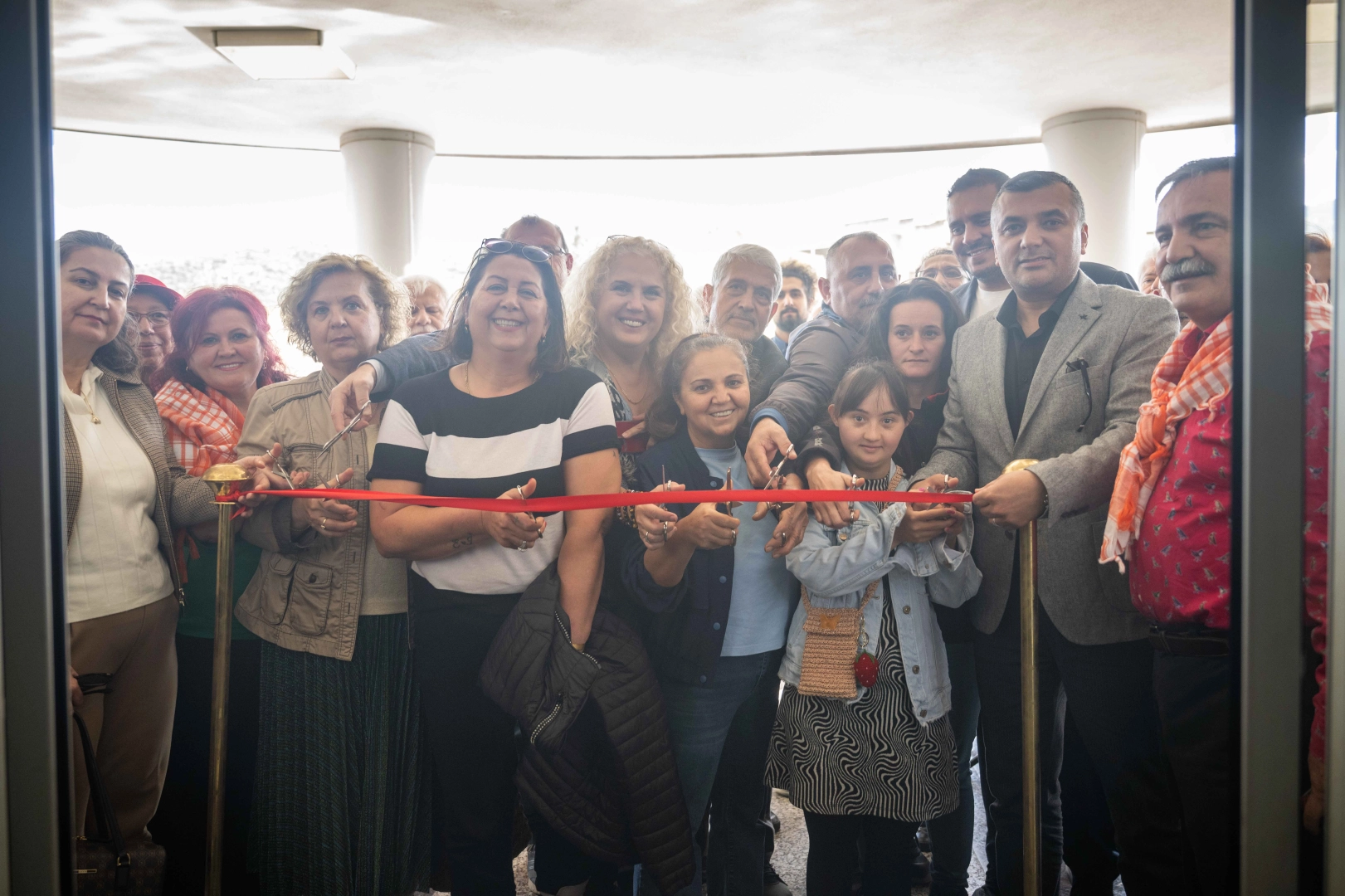 İzmir Bornova Belediyesi Altındağ Atatürk STK Yerleşkesi, yerleşkeden yararlanan derneklerin