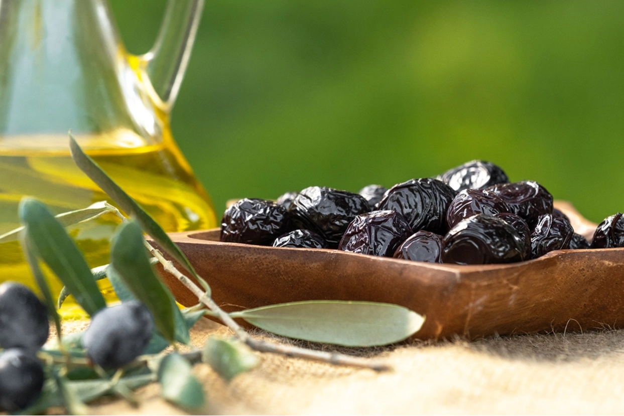 Zeytin alım kampanyasına yönelik ürün alımlarına Ekim ayında başlayan Marmarabirlik,