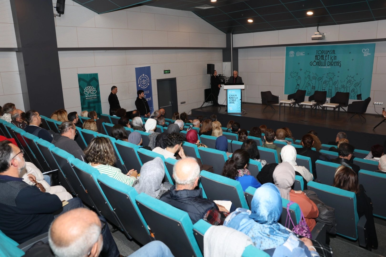 Nilüfer Belediyesi ve Nilüfer Kent Konseyi, 5 Aralık Dünya Gönüllüler