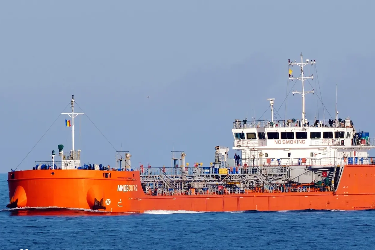Denizcilik Genel Müdürlüğü, Rusya’dan Gürcistan’a ayçiçek yağı taşıyan MIDVOLGA-2 adlı