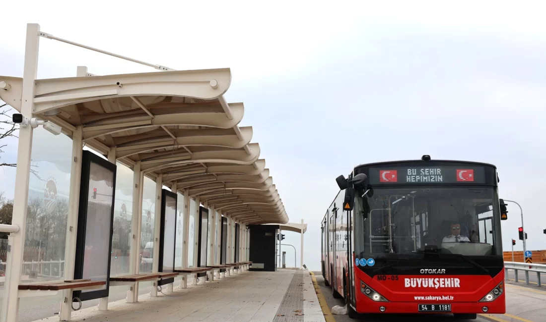 Sakarya Büyükşehir Belediyesi’nin tamamen öz kaynaklarla hayata geçirdiği Metrobüs Hattı’nda
