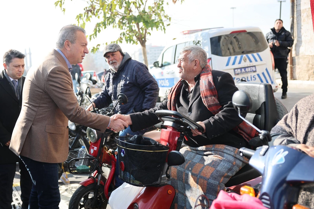 Sivas Belediyesi, 3 Aralık Dünya Engelliler Günü kapsamında engelli vatandaşların
