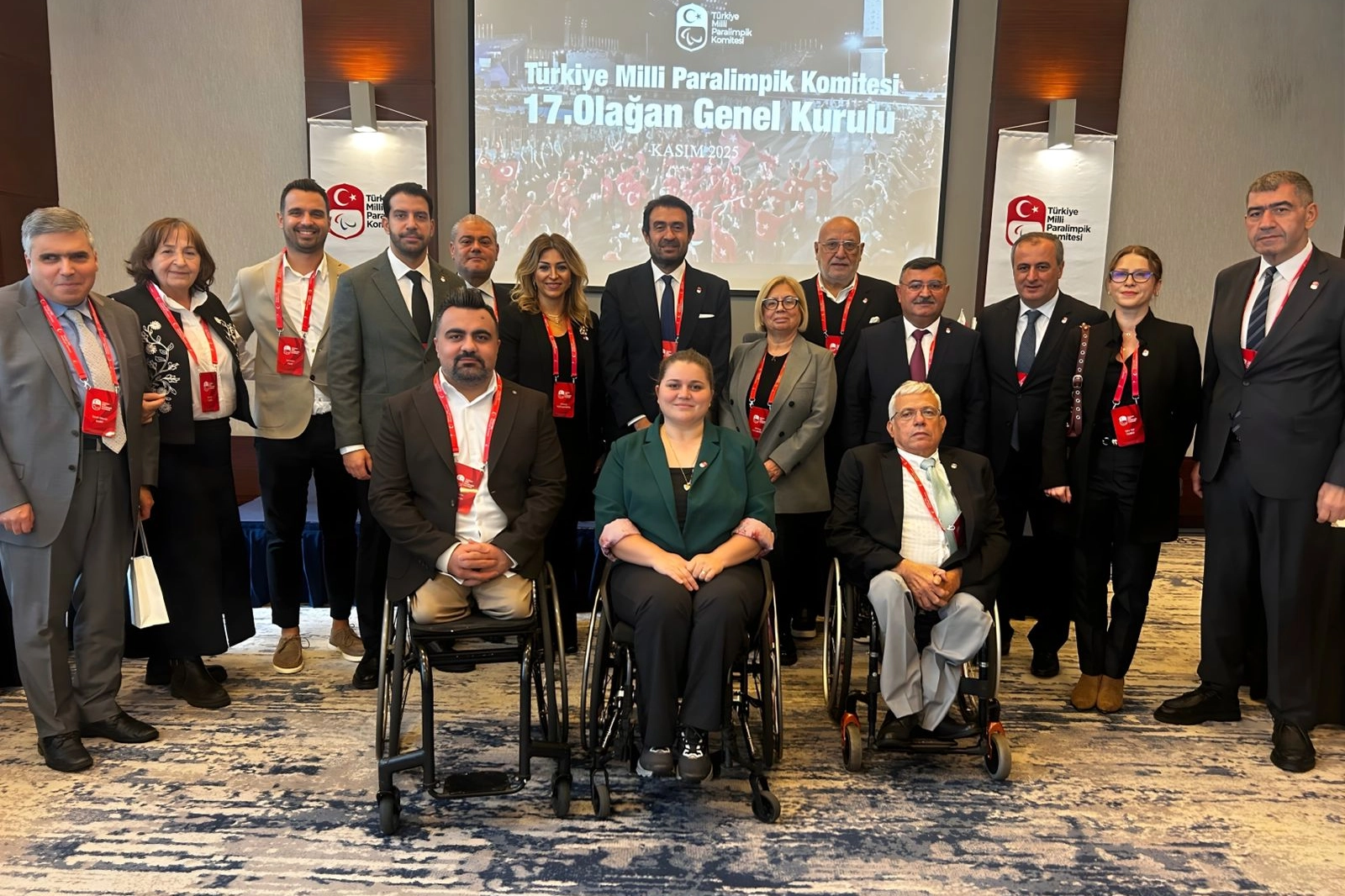 İstanbul’da gerçekleştirilen Türkiye Milli Paralimpik Komitesi’nin 17. Olağan Genel Kurulu’nda