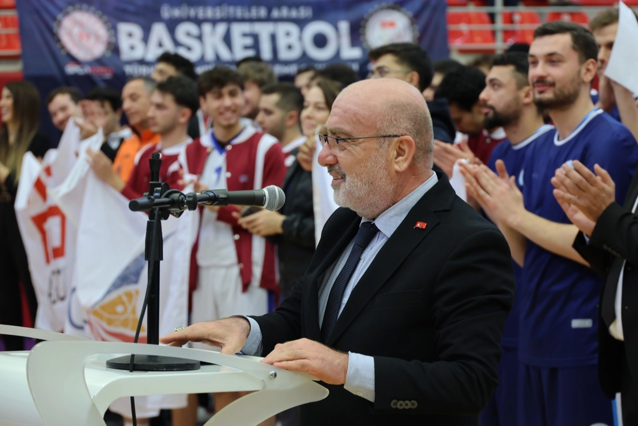 Türkiye Üniversite Sporları Federasyonu (TÜSF) tarafından düzenlenen Üniversitelerarası Basketbol Türkiye