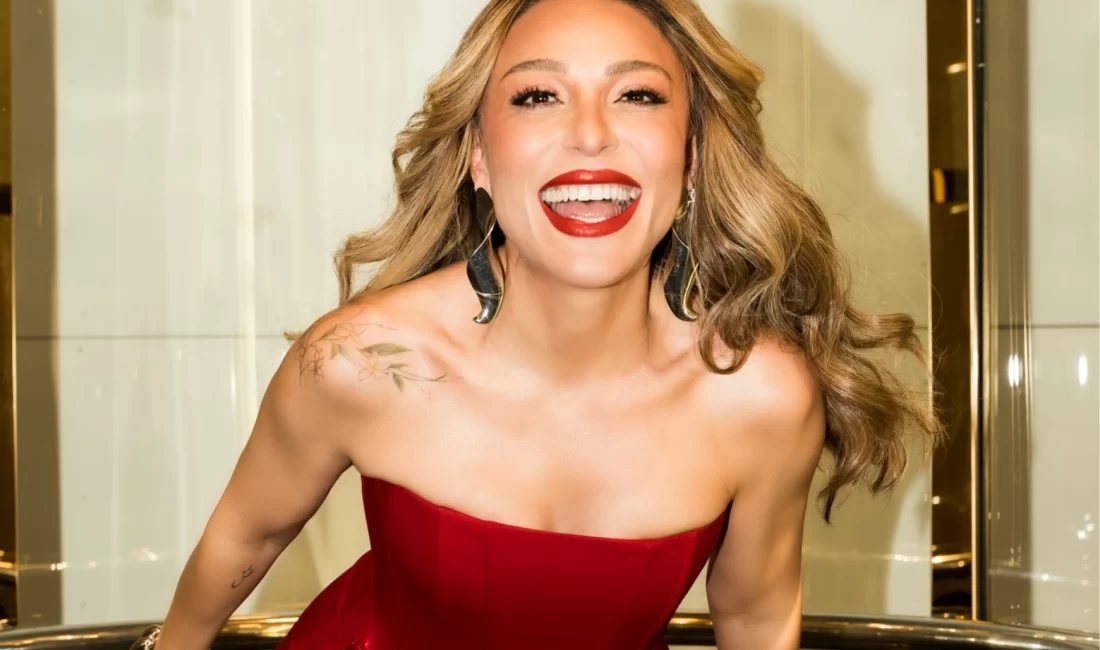 Türk pop müziğinin güçlü seslerinden Ziynet Sali, kırmızı elbisesiyle verdiği